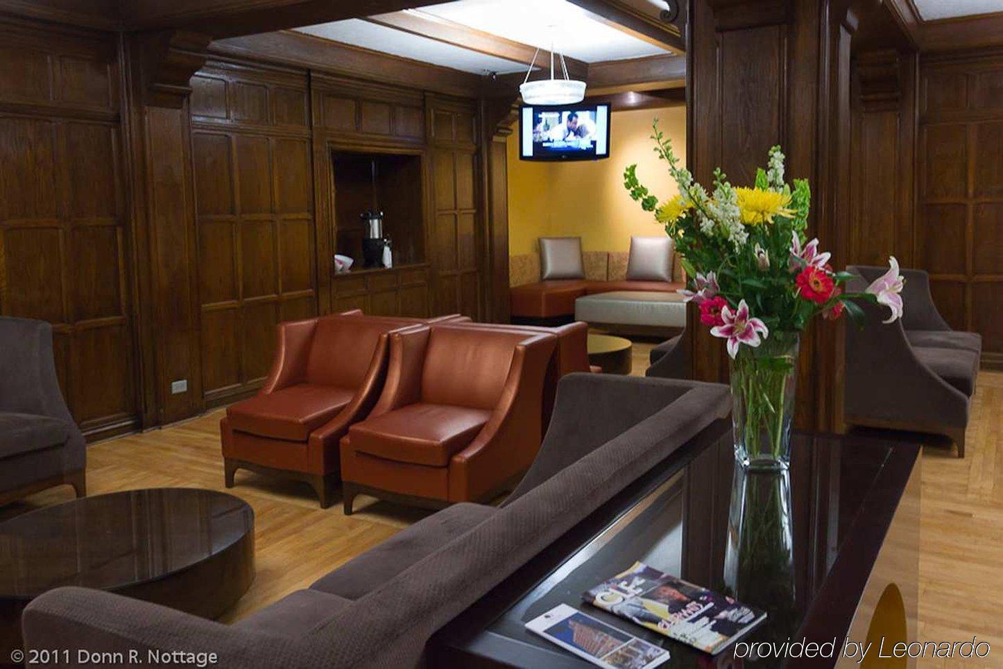 The Tudor Arms Hotel Cleveland - A Doubletree By Hilton Interior foto