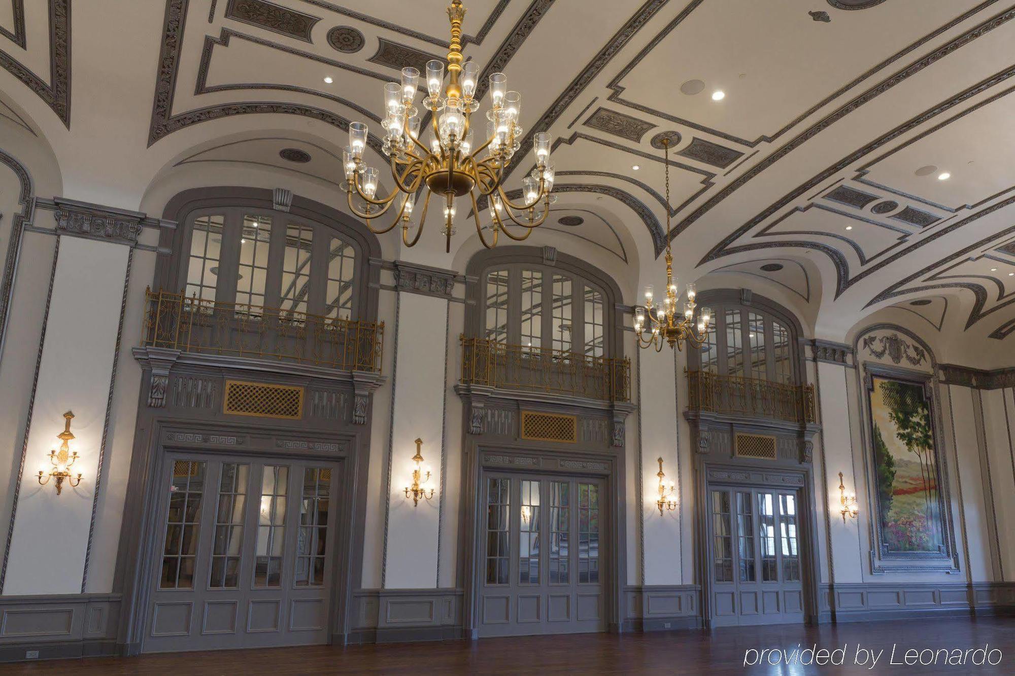 The Tudor Arms Hotel Cleveland - A Doubletree By Hilton Exterior foto