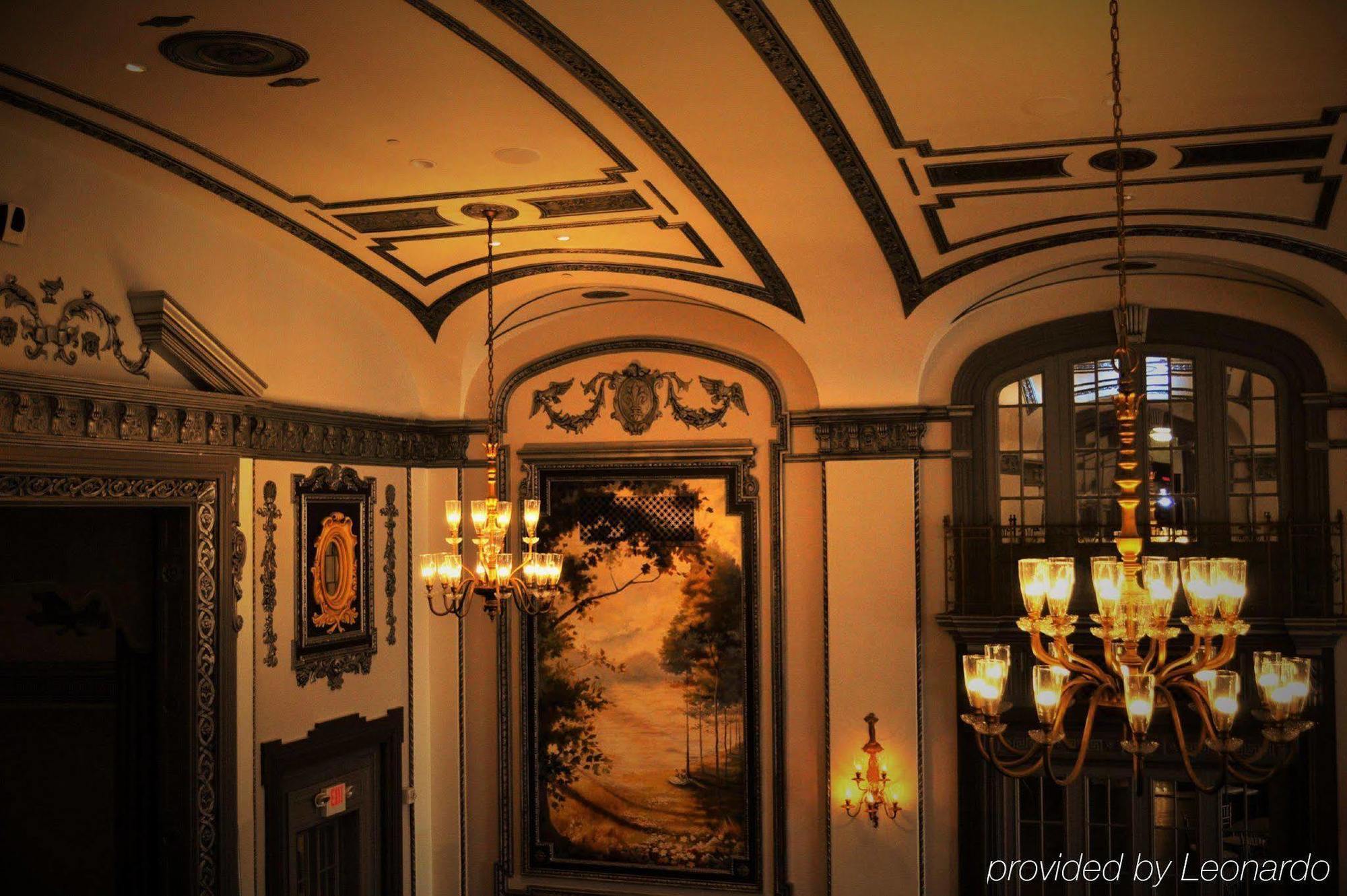 The Tudor Arms Hotel Cleveland - A Doubletree By Hilton Exterior foto
